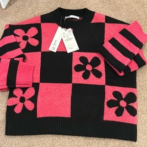 NWT ZARA Pink and Black Floral Ribbed Sweater Size Small